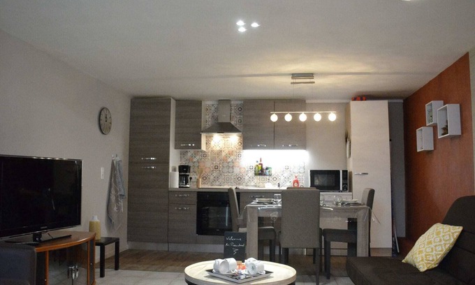 Trois-Ponts Apartment | Terrace Apartment, Trois-Ponts