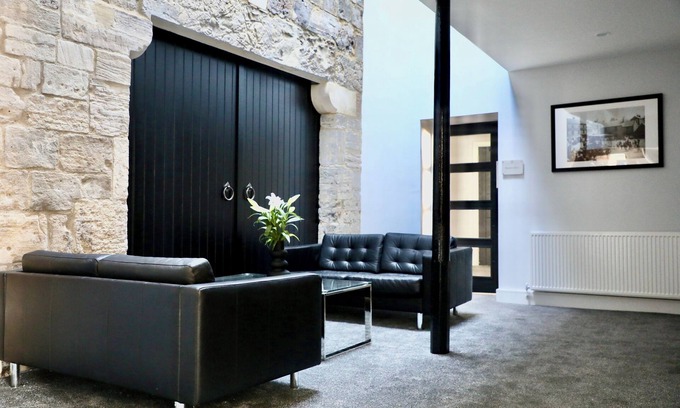 Selby Hotel | The Abbots Boutique Hotel