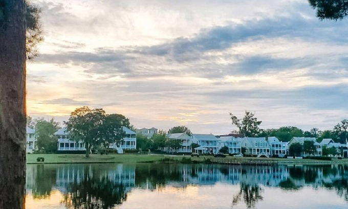 Mount Meigs House | The Anne-Claire At The Waters By Villa Real Escapes