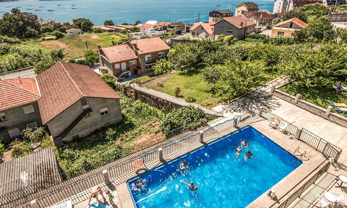 Raxo Apartment | The apartment is located in the seaside village of Raxo and offers a magnificent view of the Riades