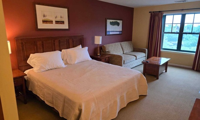 Vernon Condo | The Appalachian at Mountain Creek