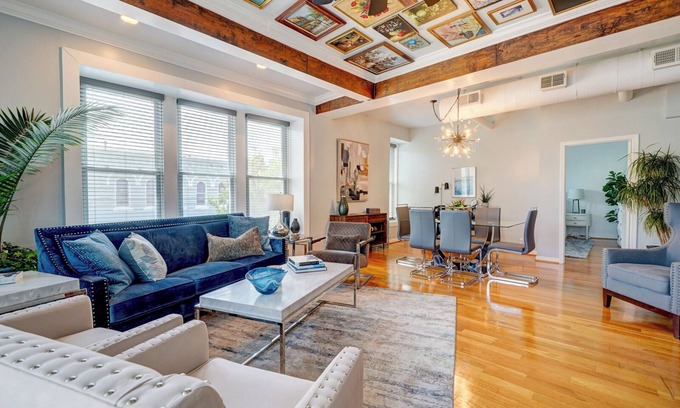 Wilmington Historic District Apartment | The Art Loft - A Luxurious 2-BdRm in the Heart of Historic Downtown Wilmington