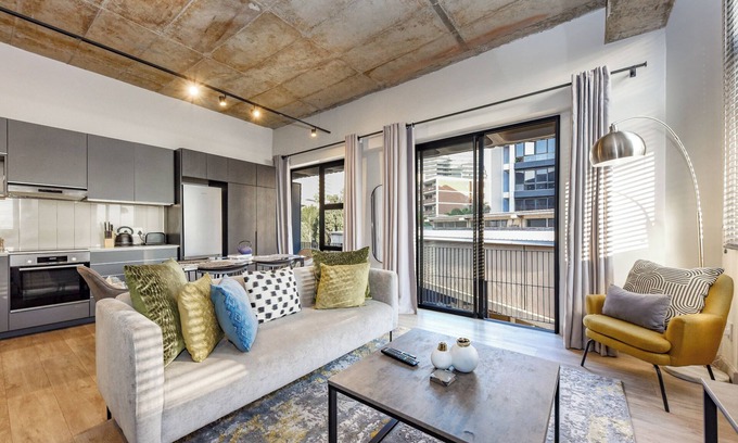 Sandown Apartment | The Art of Luxury Living Heart of Sandton