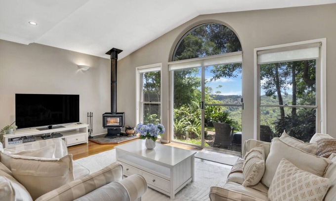 Montville Apartment | The Avenue at Montville (Cottage)