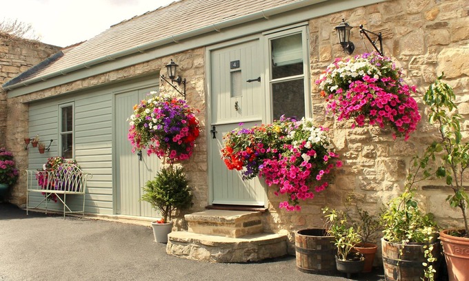 Monk Fryston Bed & Breakfast | The Barn