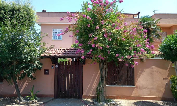 Fregenae Villa | The beach house a stone's throw from the center of Rome and 20 min. from Fco airport