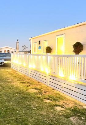 Colchester Apartment | The Beach House East Mersea