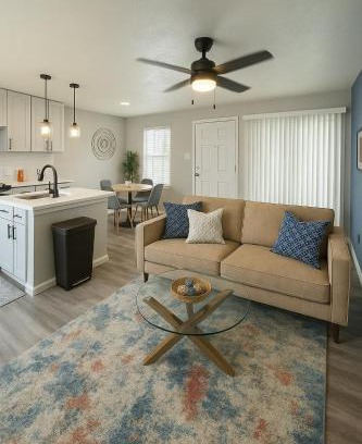 Park Central Apartment | The Beacon Suite 1BD Apt