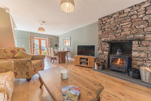 Dalton-in-Furness House | The Black Dog Cottage