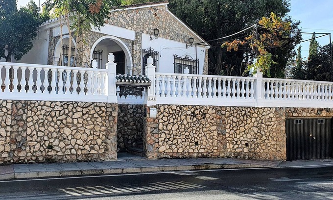 Barrio de la Vega Villa | THE BOX