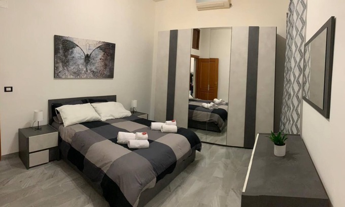 Prenestino-Centocelle Apartment | THE BUTTERFLY.