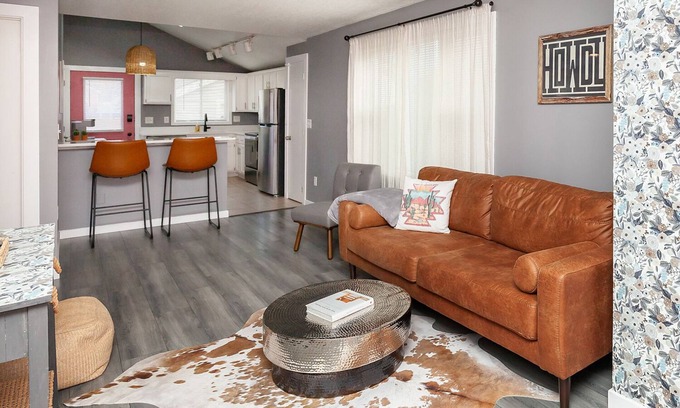 Des Moines House | The Cactus House: A Boho Western Single Family Home Just South of Downtown DSM