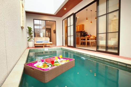 Padonan Villa | The Canggu Dome 2 with Rooftop By Bali Asia Villa