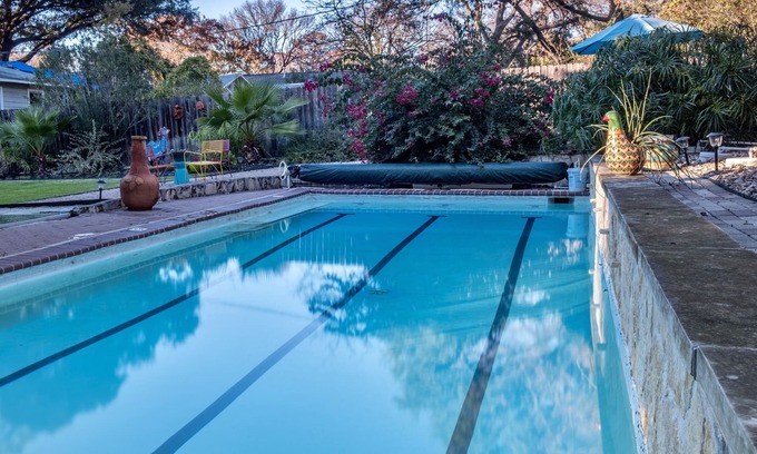 Allandale House | The CHA CHA CHA is a colorfully decorated home in a desirable neighborhood.