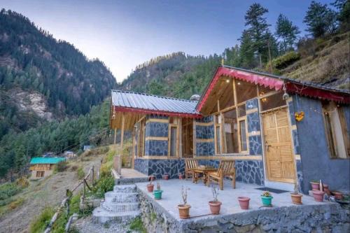 Banjar House | The Chapters Cottage by Nature Nests