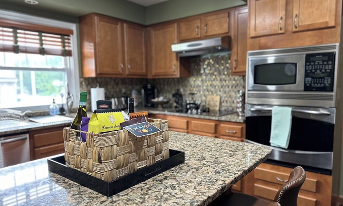 Pawtucket Apartment | The Cityscapes Apartment
