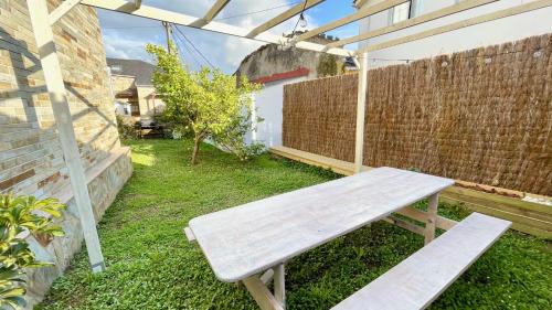 Porto do Barqueiro House | The Cliffs - Barqueiro Paradise