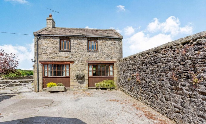 Settle House | The Coach House