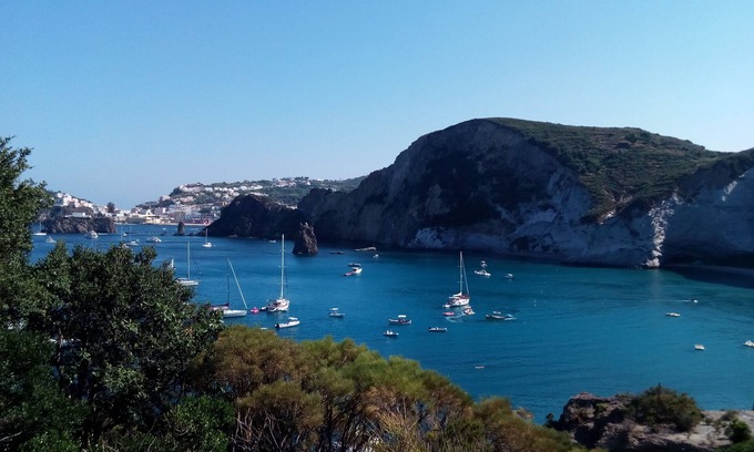 Anzio Condo | The corner of Andromache: freshness and calm in Anzio, a few minutes from the beaches