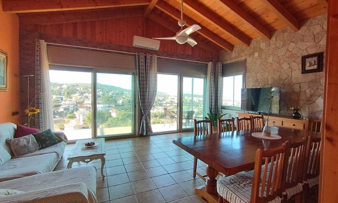 Castelldefels House | The Cosy House