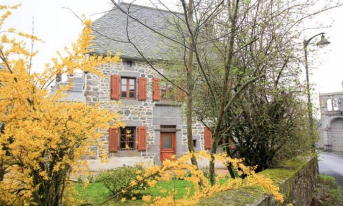 Neuveglise-sur-Truyere Cottage | THE COTTAGE GARABIT CANTAL AUBRAC