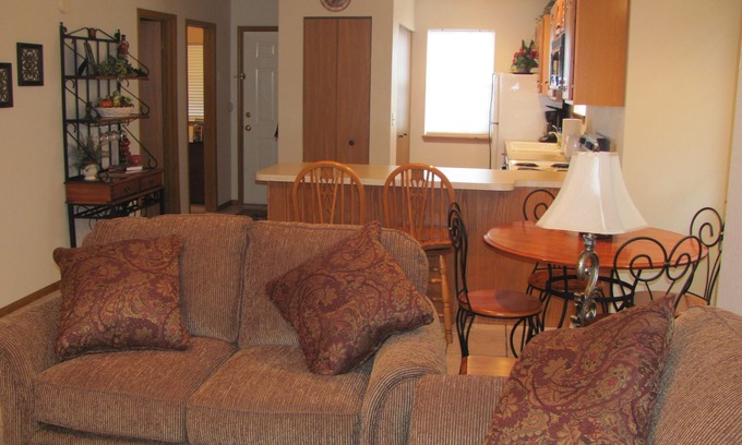 Indian Point Condo | The Cove on Indian Point next to Silver Dollar City! Beautiful View! Walk-In!