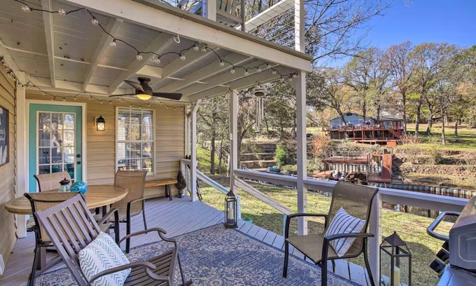 Tool House | The Cozy Cove at Cedar Creek Lake: Kayaks, Dock, Kids & Dog Friendly!