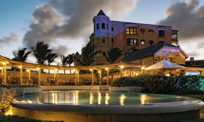 Diamond Valley Apartment | The Crane Resort 2BR+3Bth. Ocean View. plunge pool Kitchen+LivingRoom Sleep 6