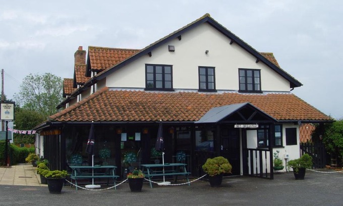 Chapel Hill House | The Crown Lodge Bed & Breakfast