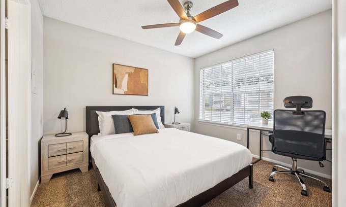 Huntsville Apartment | The Davis 817 I Spacious and Comfy 1 Bed 1 Bath
