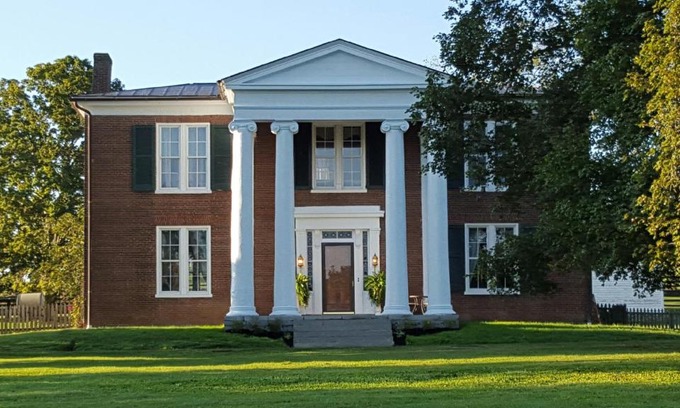 Paint Lick Bed & Breakfast | The Denny House