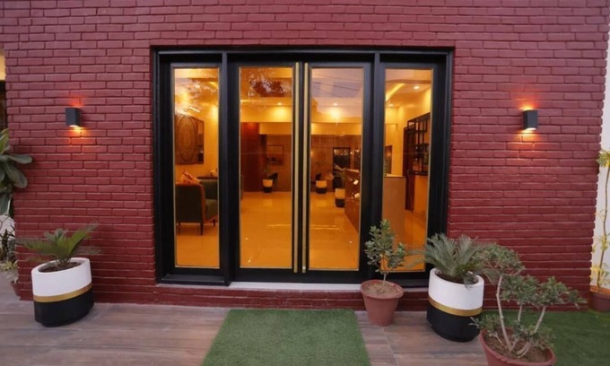 Clifton Hotel | The Elet Signature Boutique Hotel