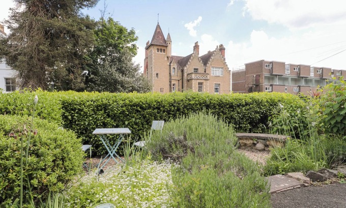 Malvern Cottage | The Escape