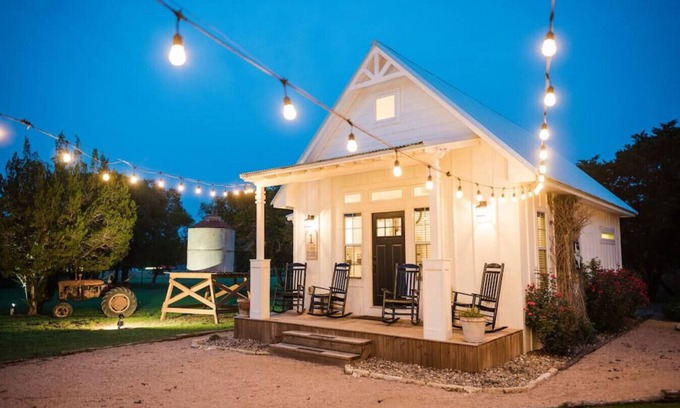 Gruene House | The Farm House at Gruene B&B