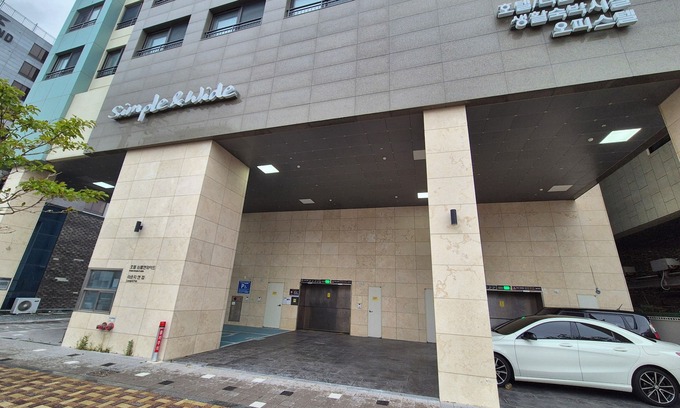 Haeundae Apartment | The First Ocean Songjung