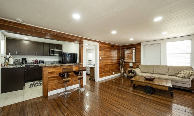 Meadows Condo | The Fleming Suite | 1 bed, 1 bath condo w/shared pool