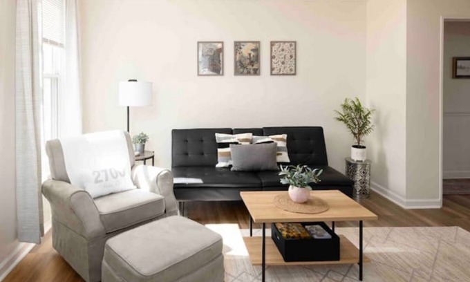 Ross House | The Foxx Den