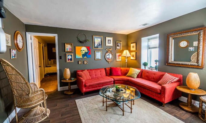 Mount Washington Apartment | The George Washington on Mt Washington