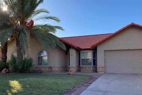 Alta Mesa Community Association House | The Golden Rose