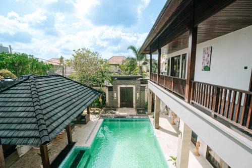 Sunset Road Villa | The Golden Serendipity Villa Seminyak