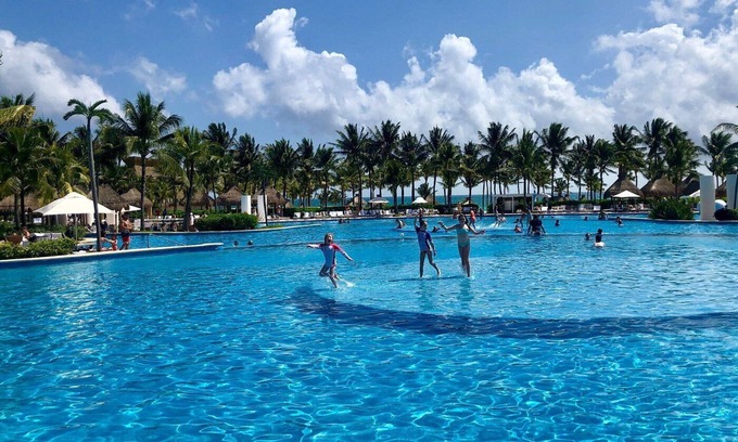 Alfredo V. Bonfil Resort | The Grand Bliss 2 Bedroom Master Suite