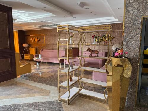 Seeb Hotel | The Grand Mirage Hotel