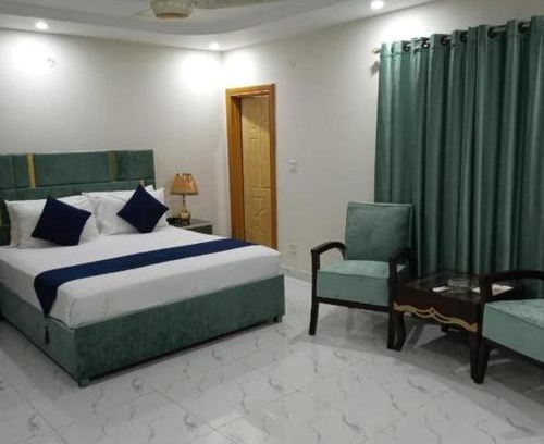 Karachi House | The Grand Palace In Clifton