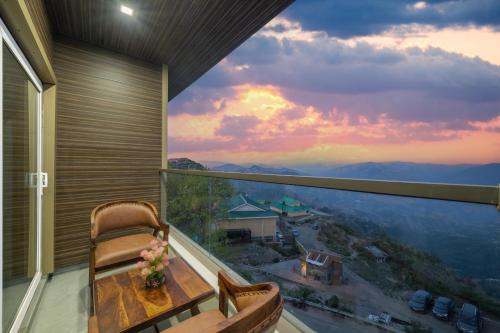 Kufri House | The Green space By High rise inn