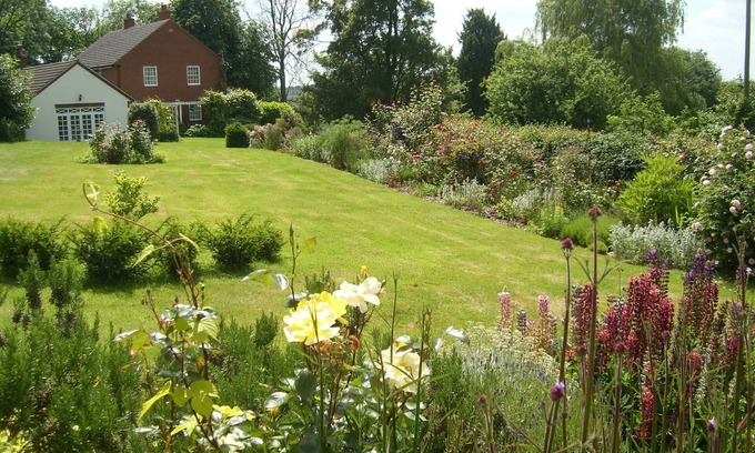 Little Stukeley Bed & Breakfast | The Hall Farm B & B