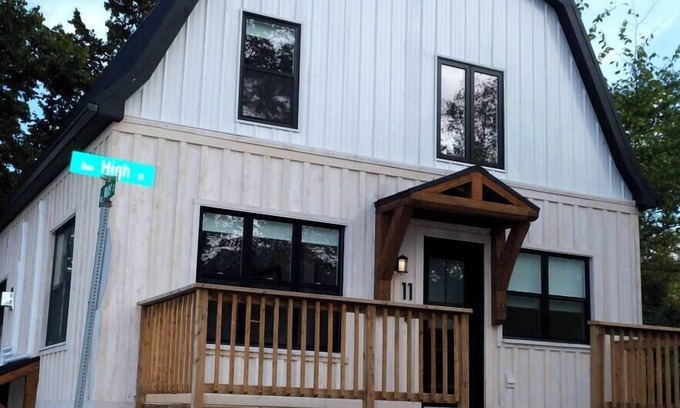 Montague House | The Harbour House Montague