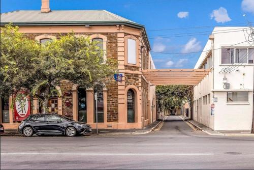 Adelaide Central Business District Hotel | The Hidden Gem - Adelaide CBD