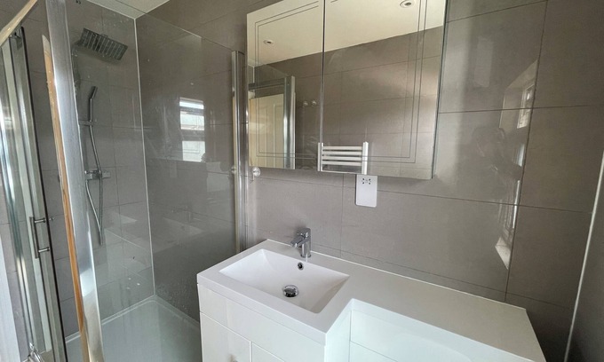 Belvedere Apartment | The Hideaway Haven: Where Memories are Made