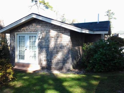 Edgecomb House | The Highland Cottage on Sheepscot