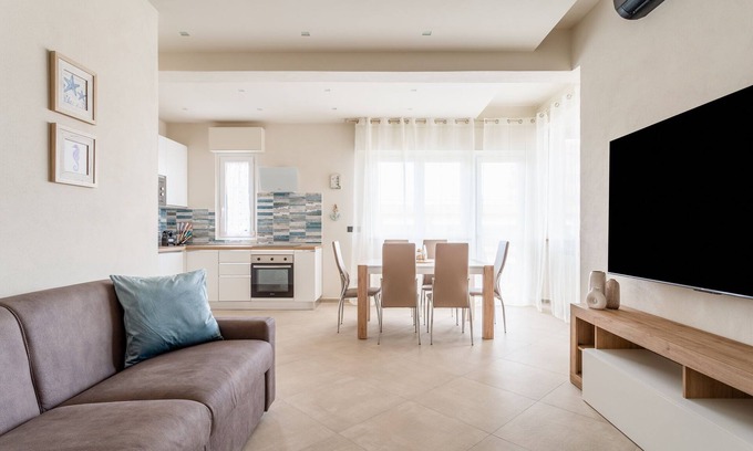 Lido di Camaiore Apartment | The house of the sun with sea view and 50 meters from the beach of Lido Di Camaiore